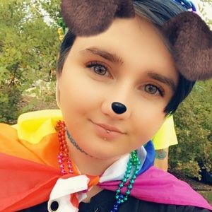 Meet your Posher, Tara